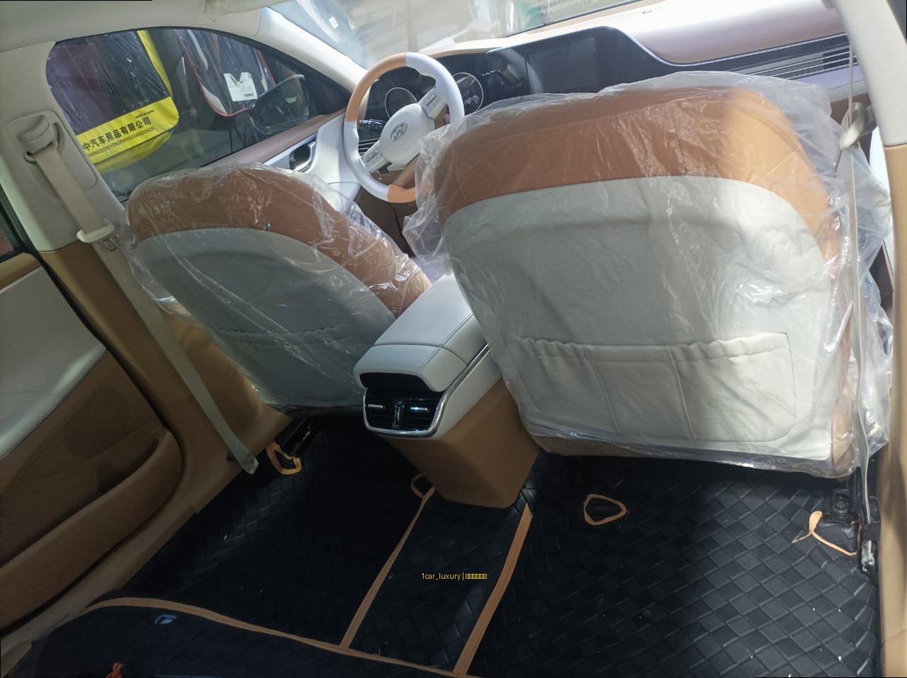 تنجيد وكالة فورد 2017 الصحافة ون كار